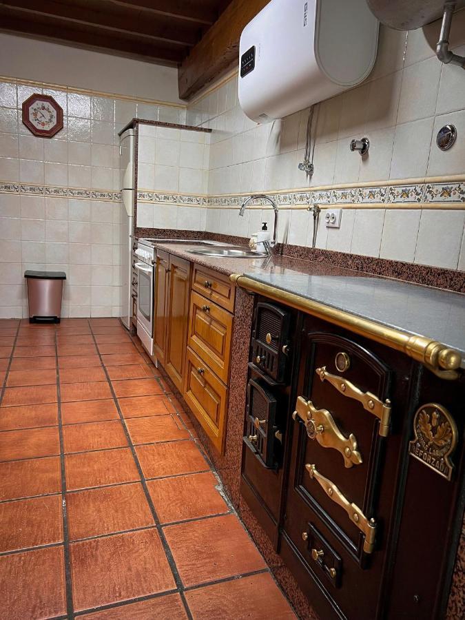 El Refugio Del Busgosu Villa Pen Екстериор снимка